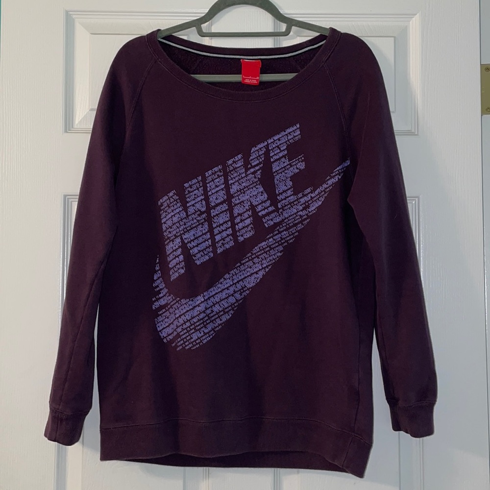 Nike pullover sweatshirt